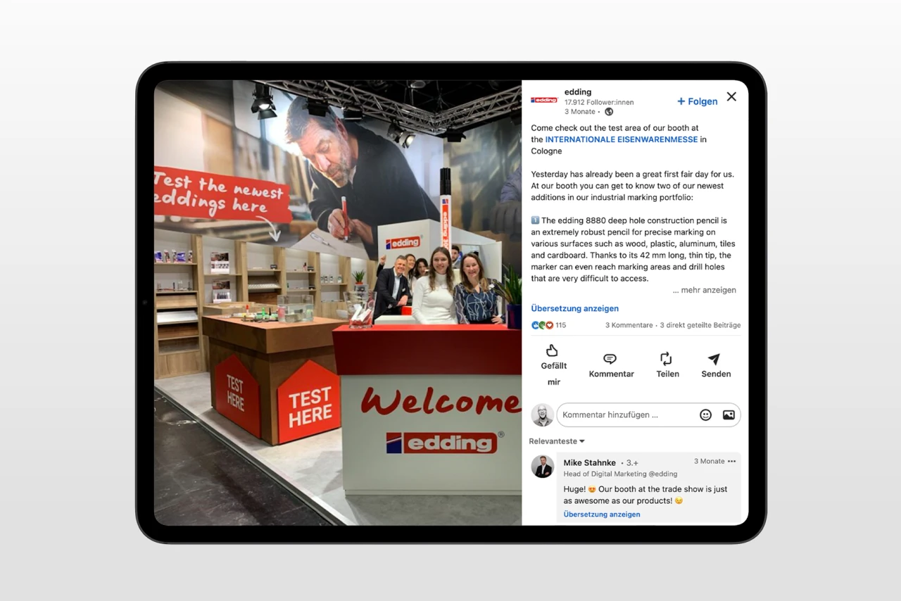 iPad Mockup, innerhalb ist ein LinkedIn Social-Media-Post von edding zu sehen